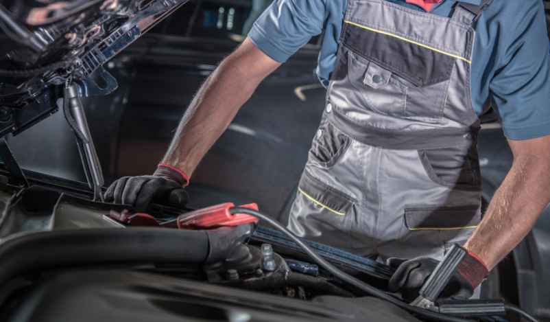 Ma voiture ne démarre plus : quelles sont les causes possibles ?