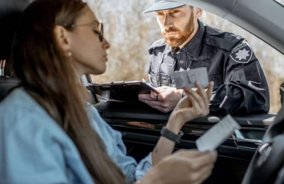 Le code de la route et la nécessité d'un permis de conduire