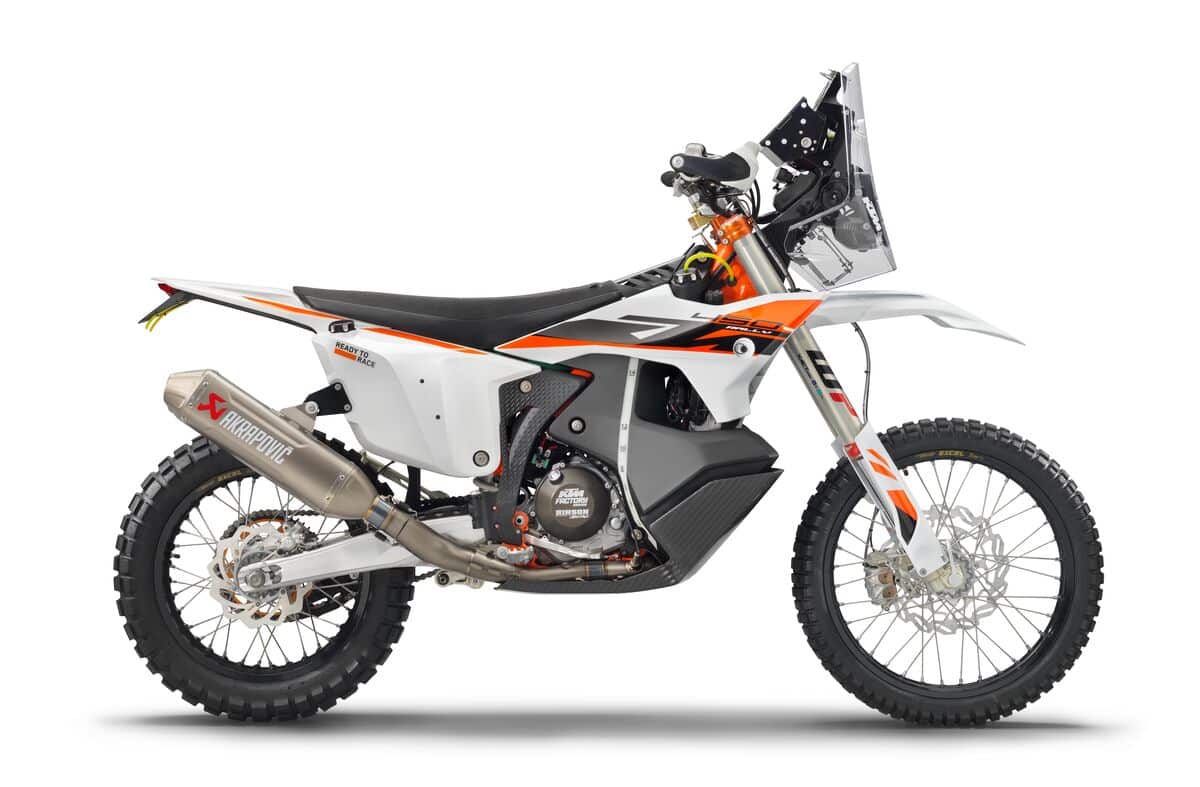 KTM 450 Rally Réplica 2026 : son poids, son prix, sa hauteur de selle…